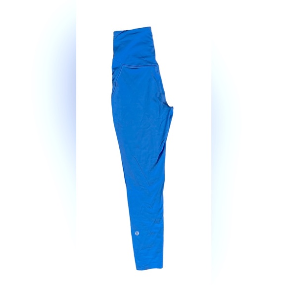 Lululemon Cropped Yoga Pant - Picture 2 of 3